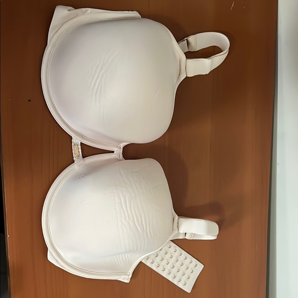 SHEFIT Cream Bra Intimates Sleepwear